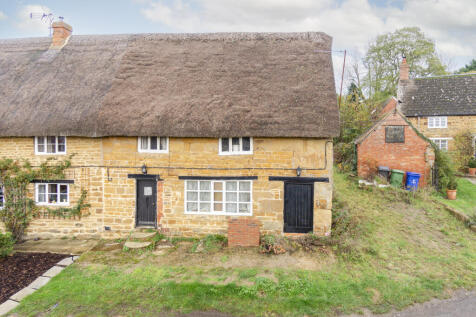 2 bedroom cottage for sale