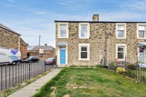 2 bedroom end of terrace house for sale