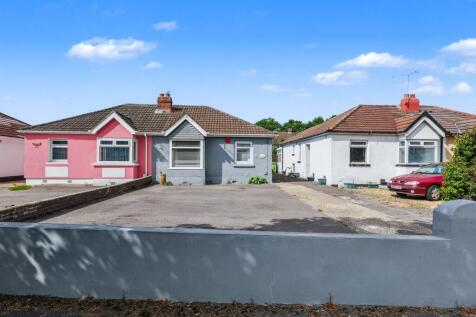 2 bedroom semi-detached bungalow for sale