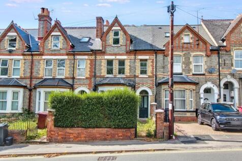 5 bedroom terraced house for sale