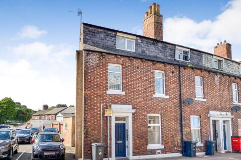 5 bedroom end of terrace house for sale