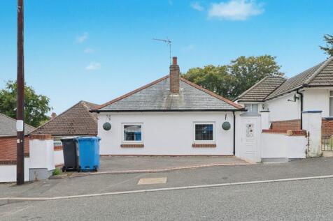 2 bedroom detached house for sale