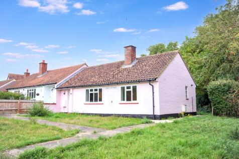 2 bedroom semi-detached bungalow for sale