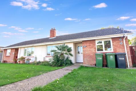 2 bedroom semi-detached bungalow for sale