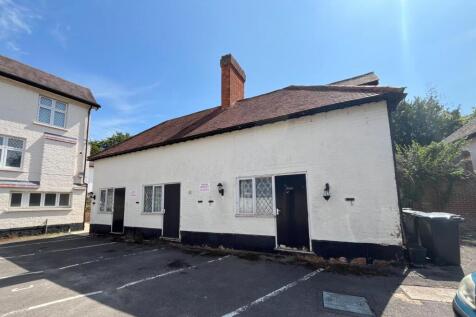 Detached house for sale