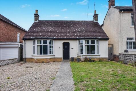 2 bedroom bungalow for sale
