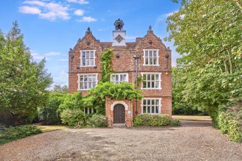 7 bedroom detached house for sale