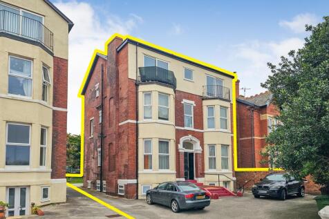 Block of apartments for sale