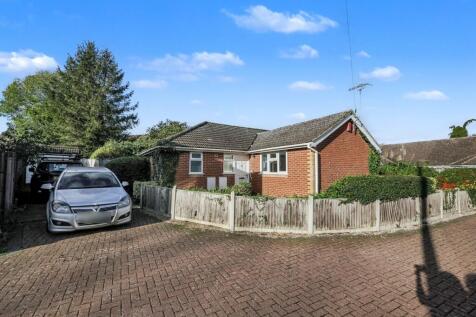 2 bedroom bungalow for sale