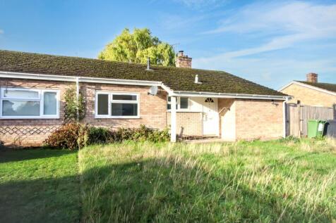 2 bedroom semi-detached bungalow for sale