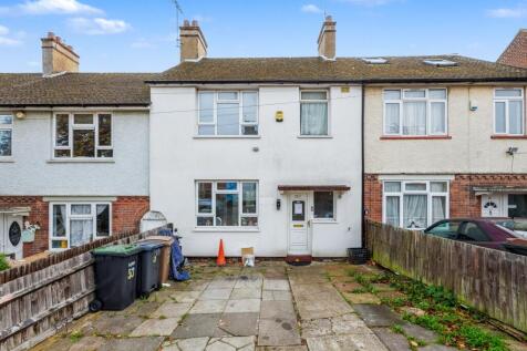 3 bedroom terraced house for sale