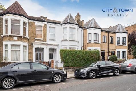 5 bedroom terraced house for sale