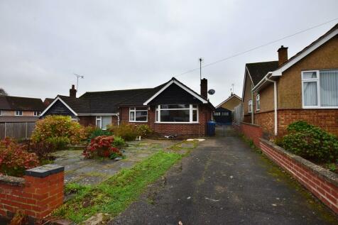 2 bedroom semi-detached bungalow for sale