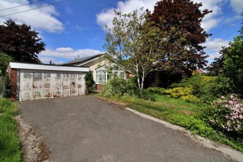 4 bedroom detached bungalow for sale