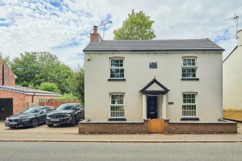 3 bedroom detached house for sale