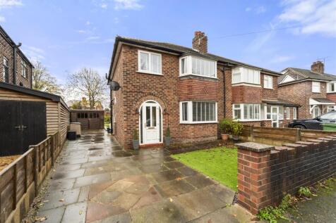 De Quincey Road, Timperley, Altrincham 3 bed semi