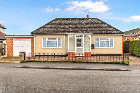 Oakland Avenue, Worcestershire WR9 2 bed bungalow for sale