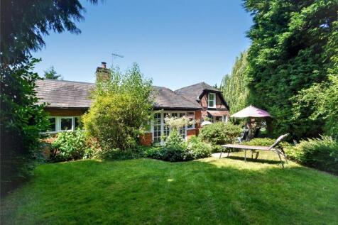 Newhouse Lane, Bromsgrove B61 3 bed barn conversion for sale