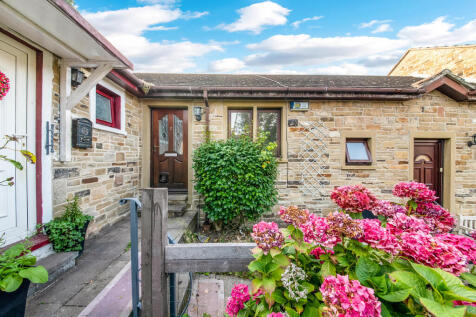 1 bedroom terraced bungalow for sale