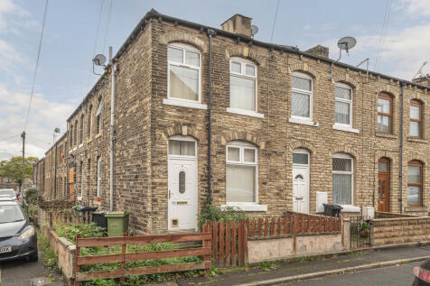 1 bedroom end of terrace house for sale