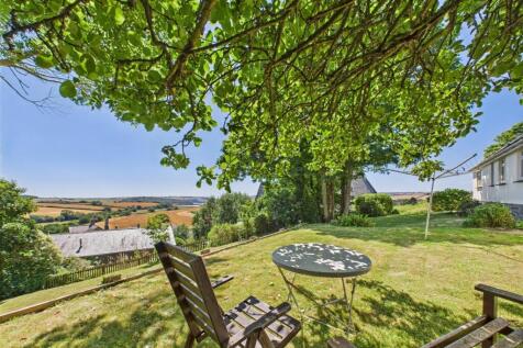 4 bedroom bungalow for sale