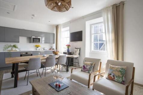 3 bedroom duplex for sale