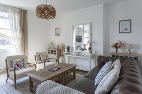 3 bedroom duplex for sale