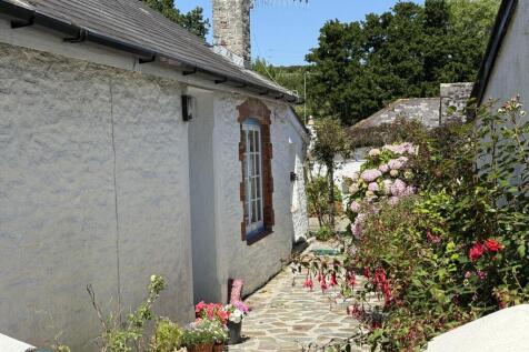 2 bedroom cottage for sale