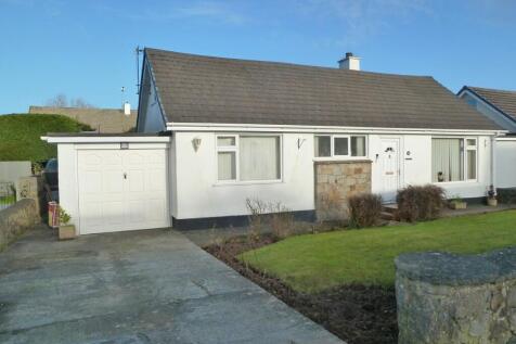 4 bedroom detached bungalow for sale