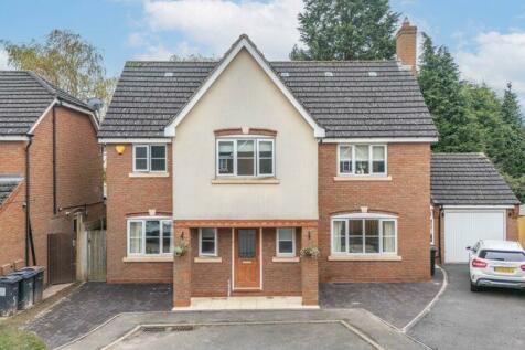 6 bedroom detached house for sale