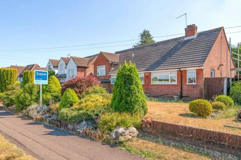 Hilfield Lane, Watford WD25 2 bed bungalow for sale