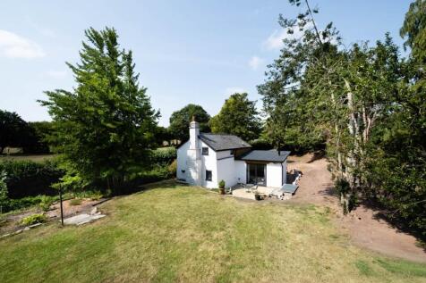 Lyonshall HR5 2 bed detached house for sale