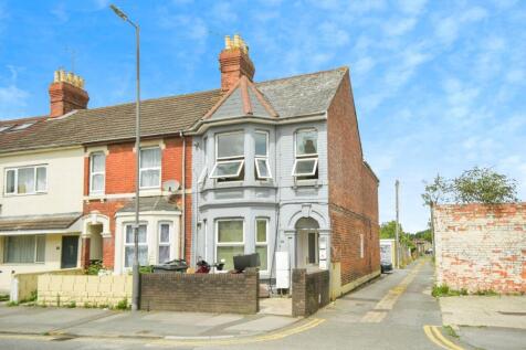 1 bedroom end of terrace house for sale