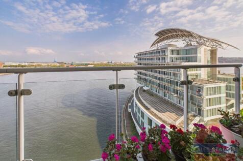 Havannah Street, Cardiff, CF10 1 bed apartment for sale
