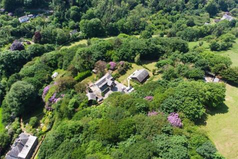 Lee Bay, North Devon, EX34 7 bed detached house for sale