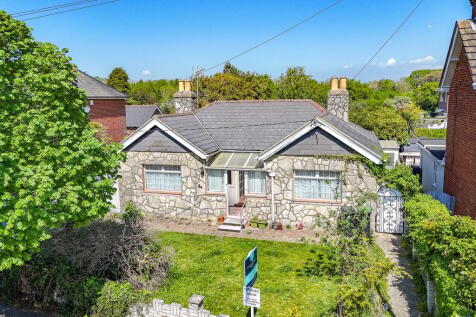 Glenville Road, Walkford... 2 bed detached bungalow for sale