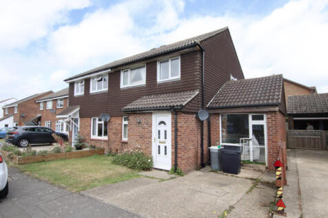 Trevose Way, Titchfield Common, PO14 3 bed semi