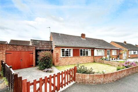 4 bedroom bungalow for sale