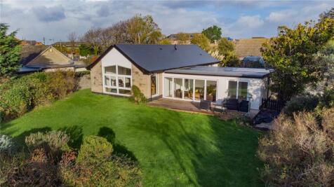 4 bedroom bungalow for sale