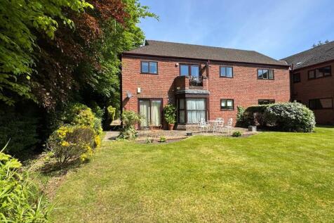 3 bedroom apartment for sale