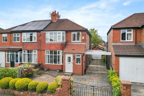 3 bedroom semi-detached house for sale