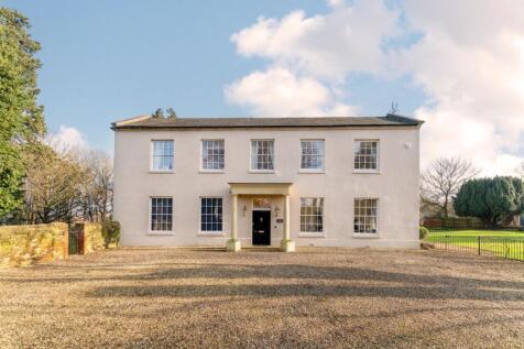High Street, Northampton NN4 5 bed country house for sale