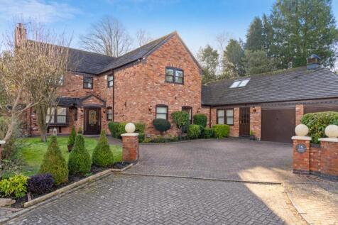 Bramley Orchard, Leicester LE7 5 bed detached house for sale