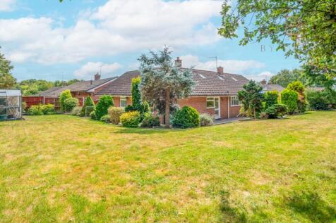 Parkland Close, Nottingham NG11 3 bed detached bungalow for sale
