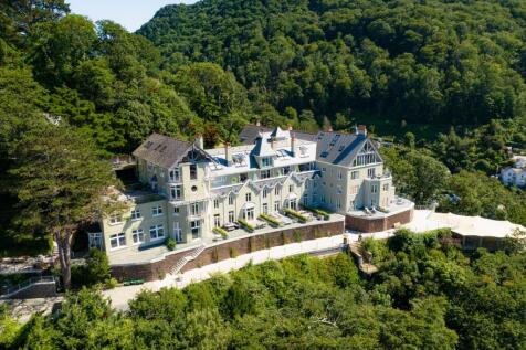 Apartment 24, Lynmouth EX35 2 bed maisonette for sale