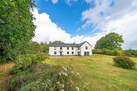 Queens Nympton, Devon EX36 6 bed detached house for sale
