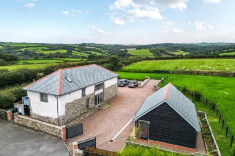 Umberleigh EX37 4 bed detached house for sale