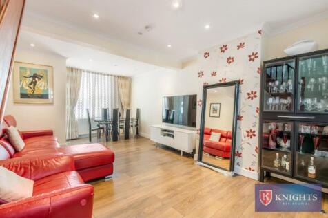 Wycombe Road, London, N17 2 bed terraced house for sale