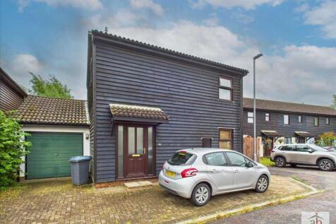 2 bedroom detached house for sale