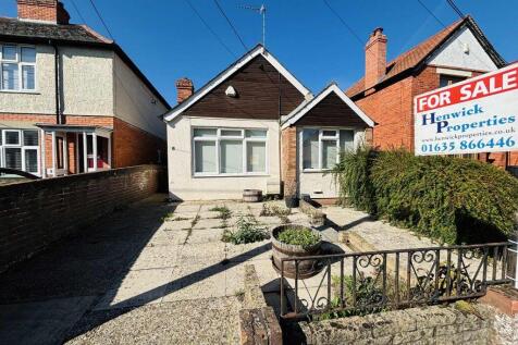 Green Lane, Thatcham RG19 2 bed detached bungalow for sale